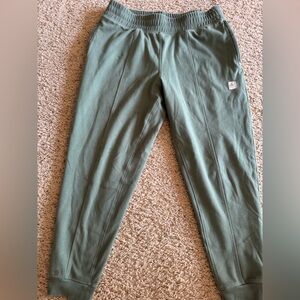 Women’s joggers